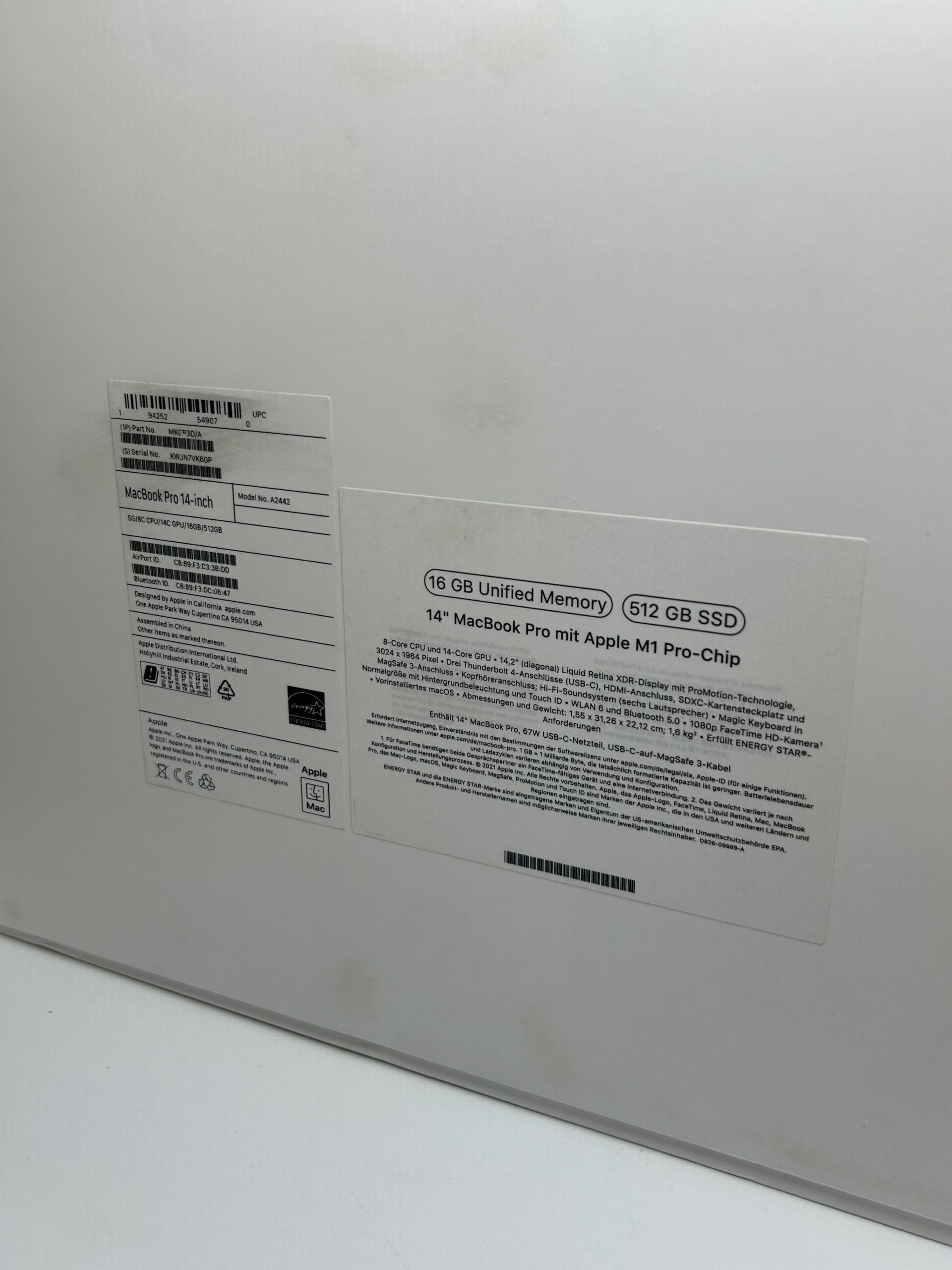 MacBook Pro 14" 2021 cu procesor M1 (Model A2442) - Imagine 9