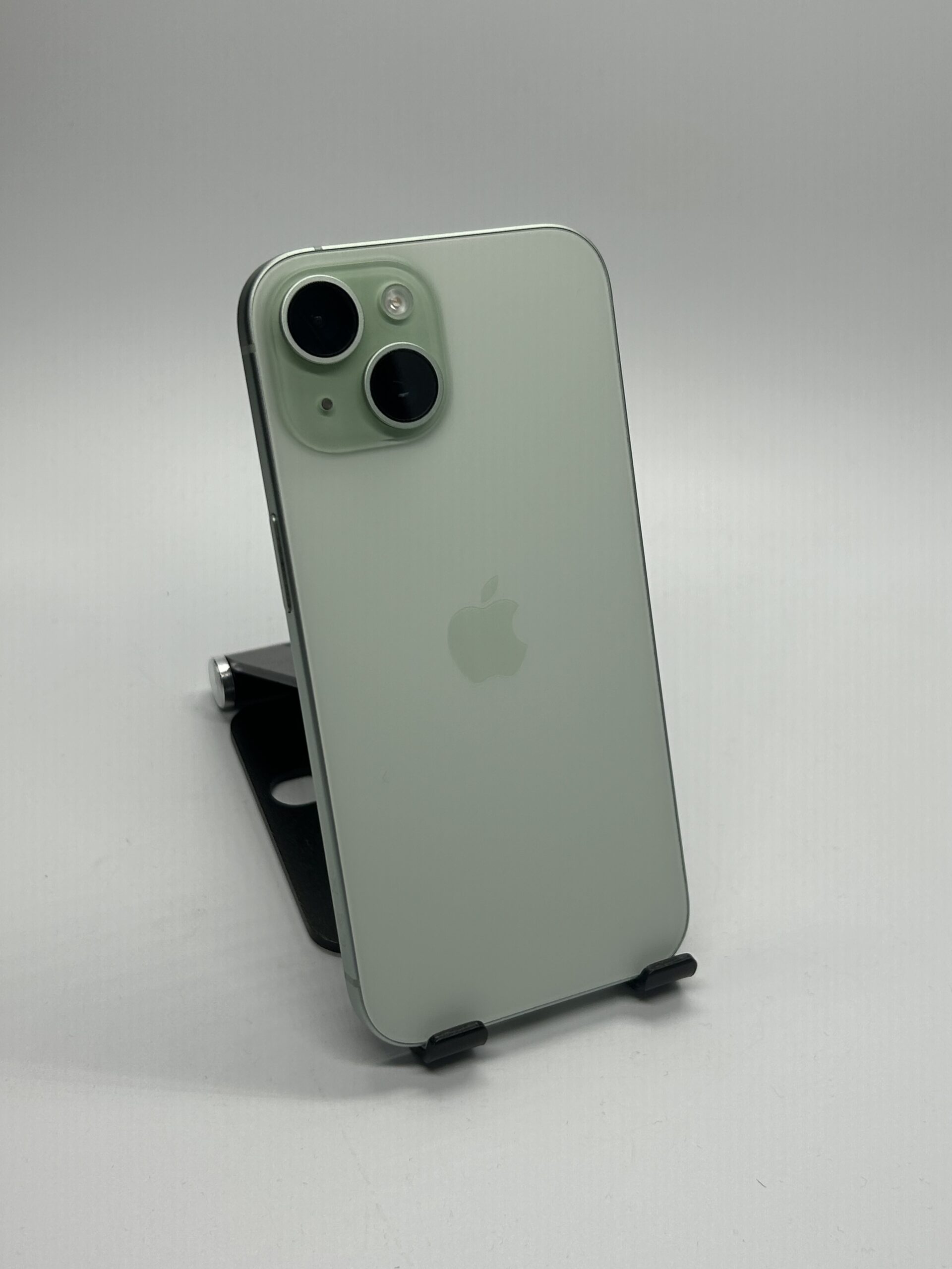 Apple iPhone 15, 128GB, 5G, Silver