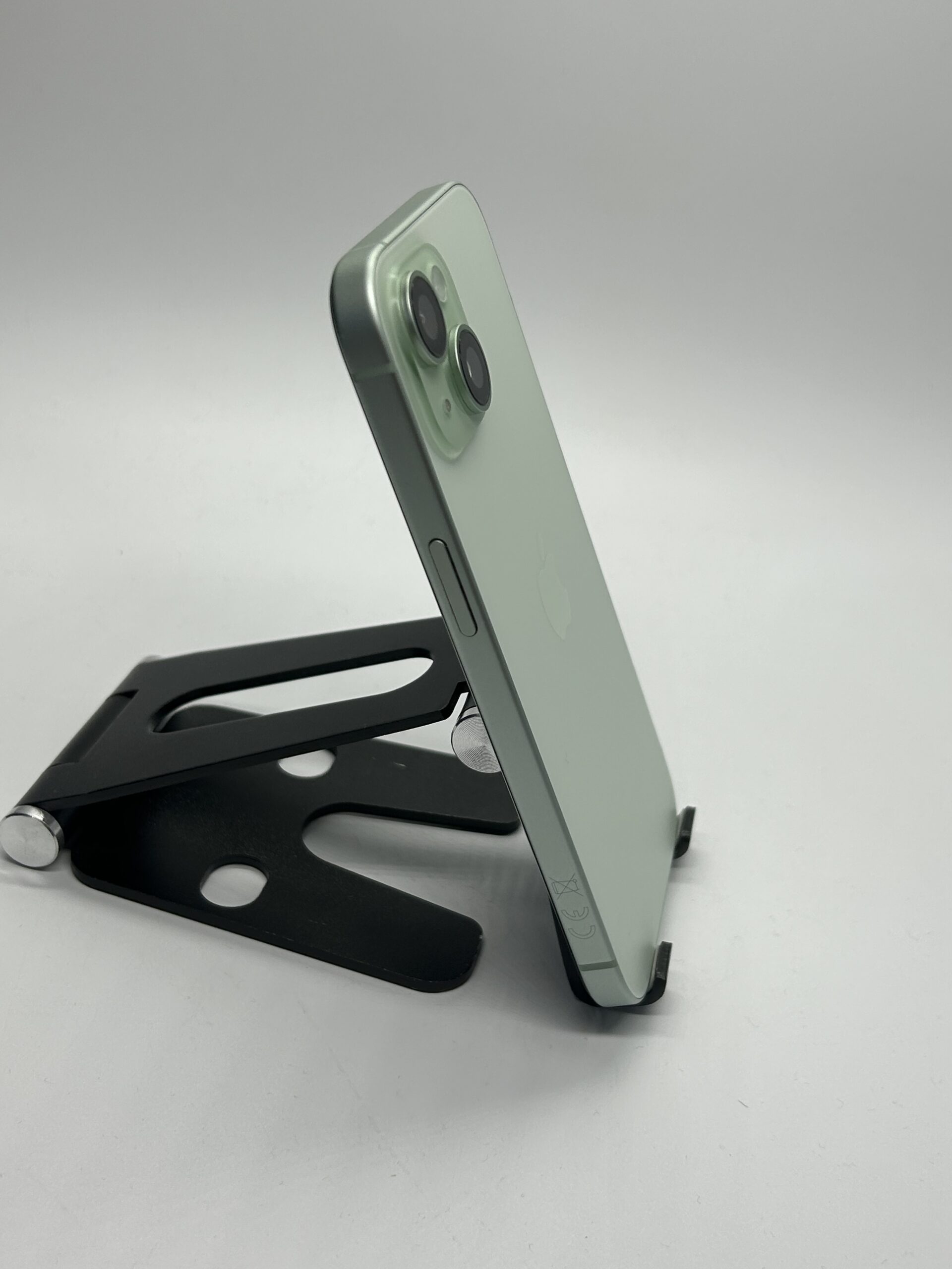 Apple iPhone 15, 128GB, 5G, Silver - Imagine 2