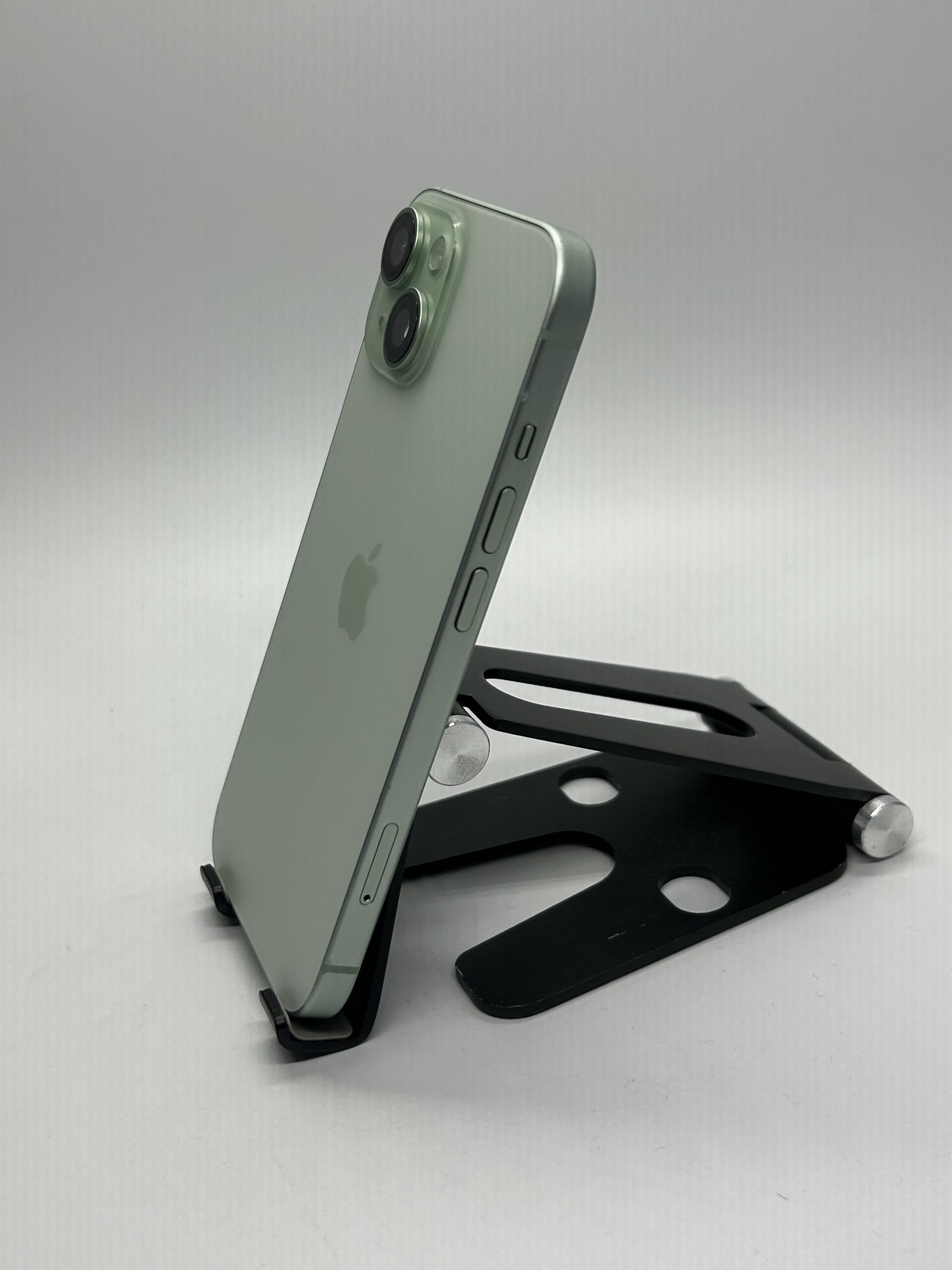 Apple iPhone 15, 128GB, 5G, Silver - Imagine 4