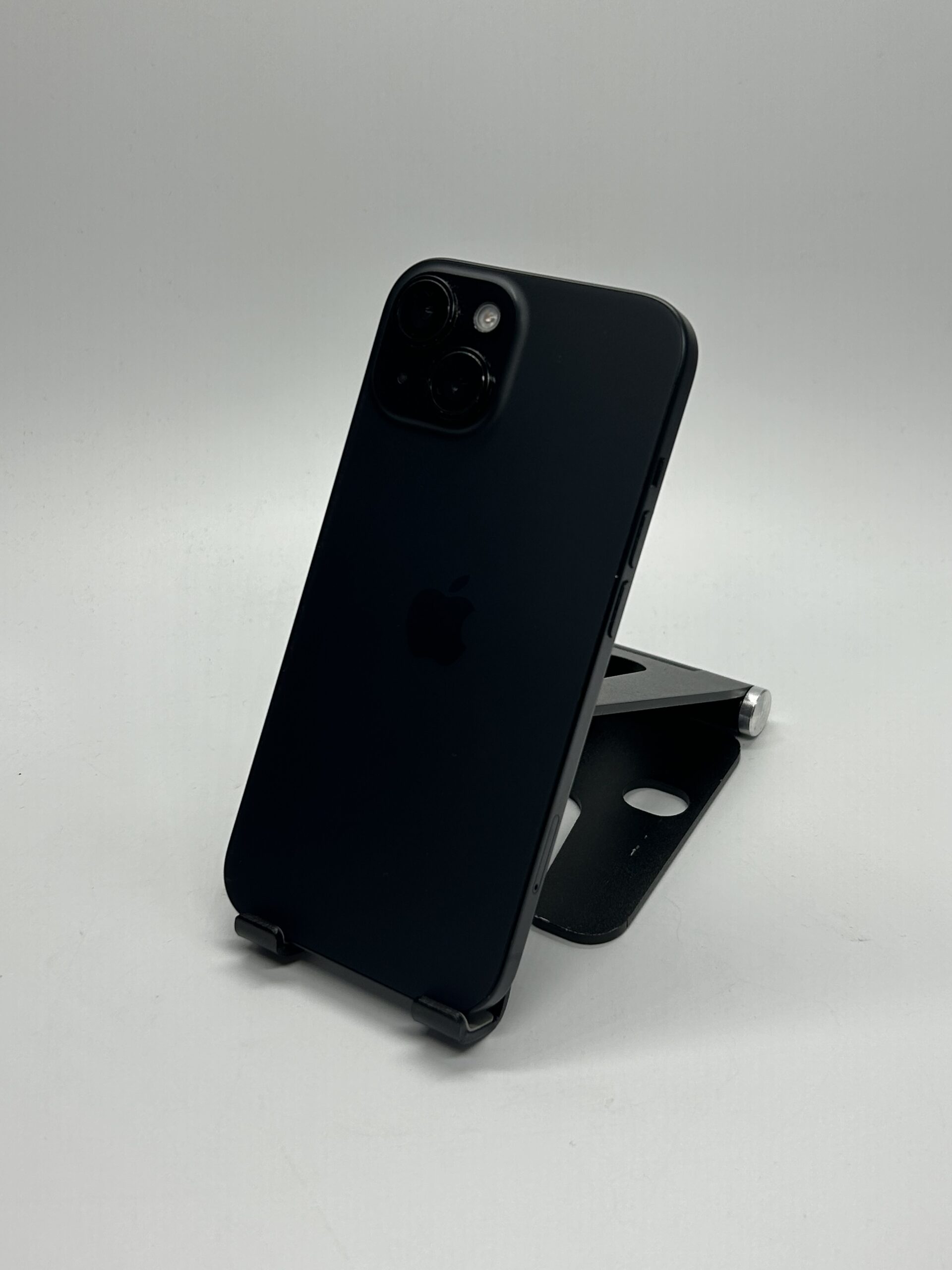 Apple iPhone 15, 128GB, 5G, Black - Imagine 3