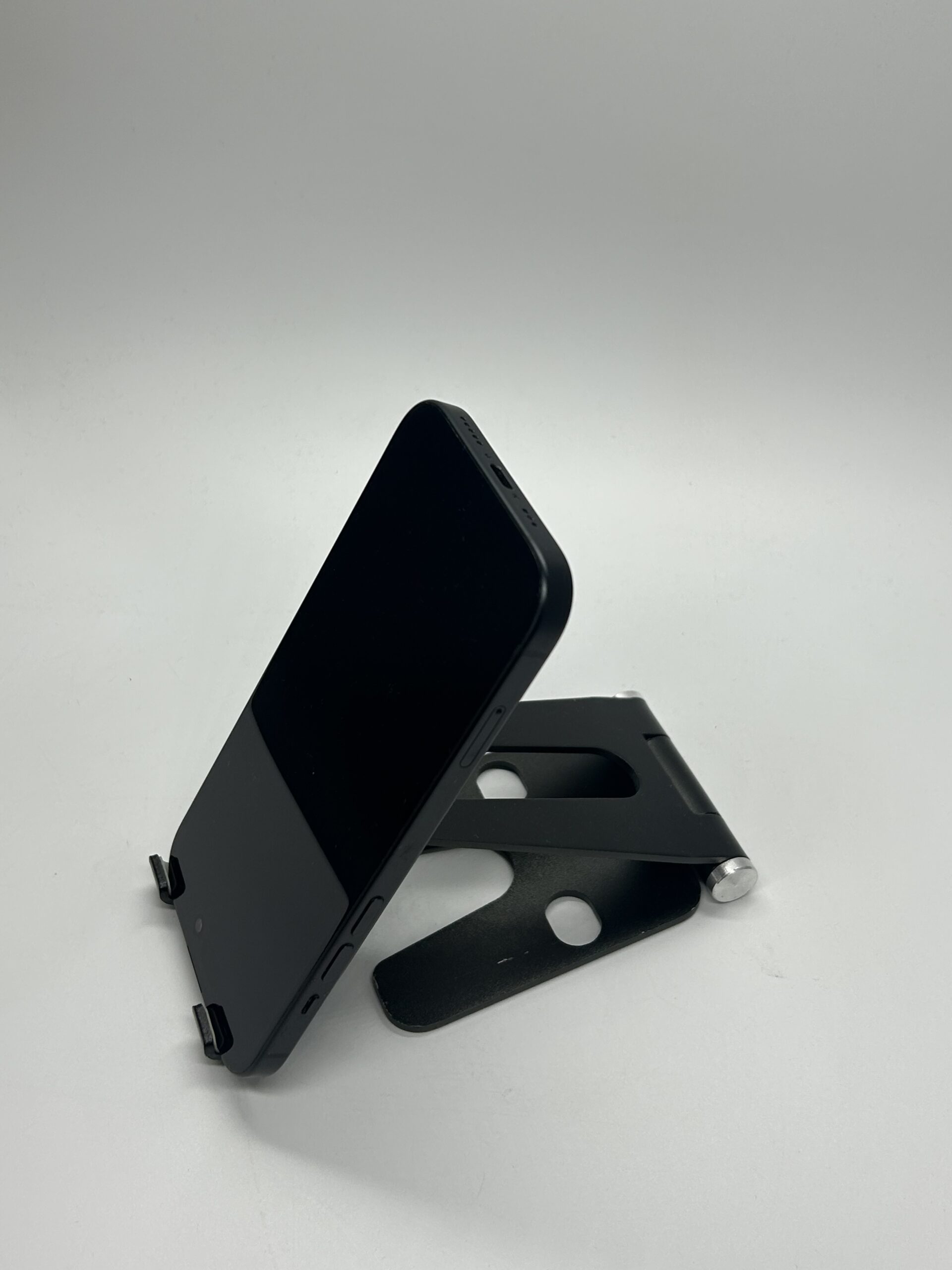 Apple iPhone 15, 128GB, 5G, Black - Imagine 6