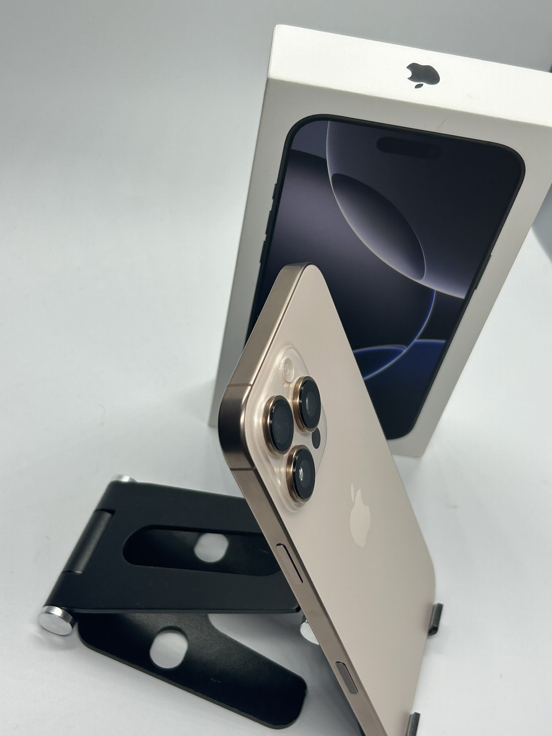 Apple iPhone 16 PRO MAX, 512GB, 5G, Desert Titanium - Imagine 3