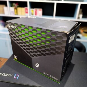 Xbox X Series 1TB SSD - 1 Controller
