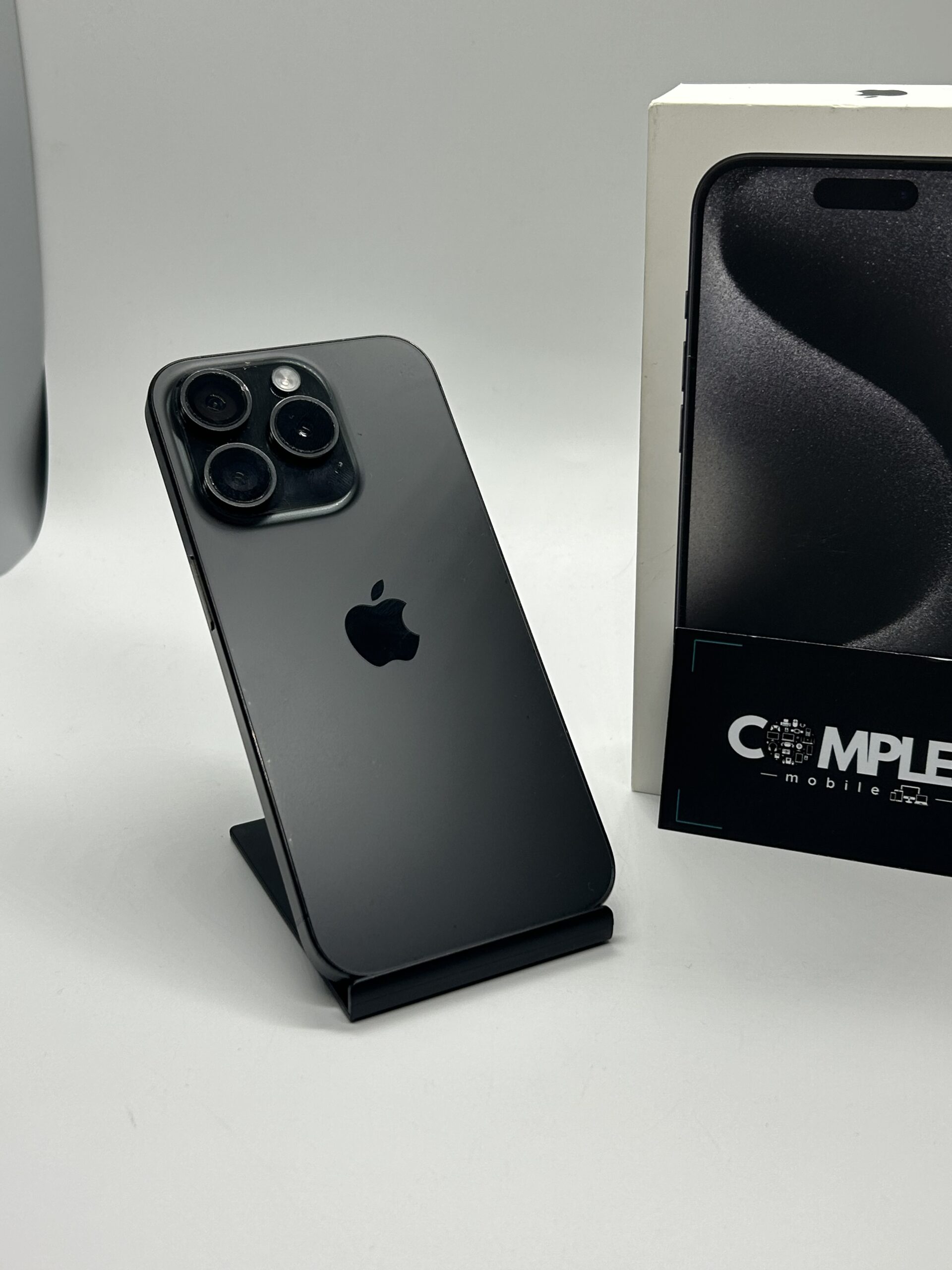 Apple iPhone 15 PRO, 256GB, 5G, Black Titanium