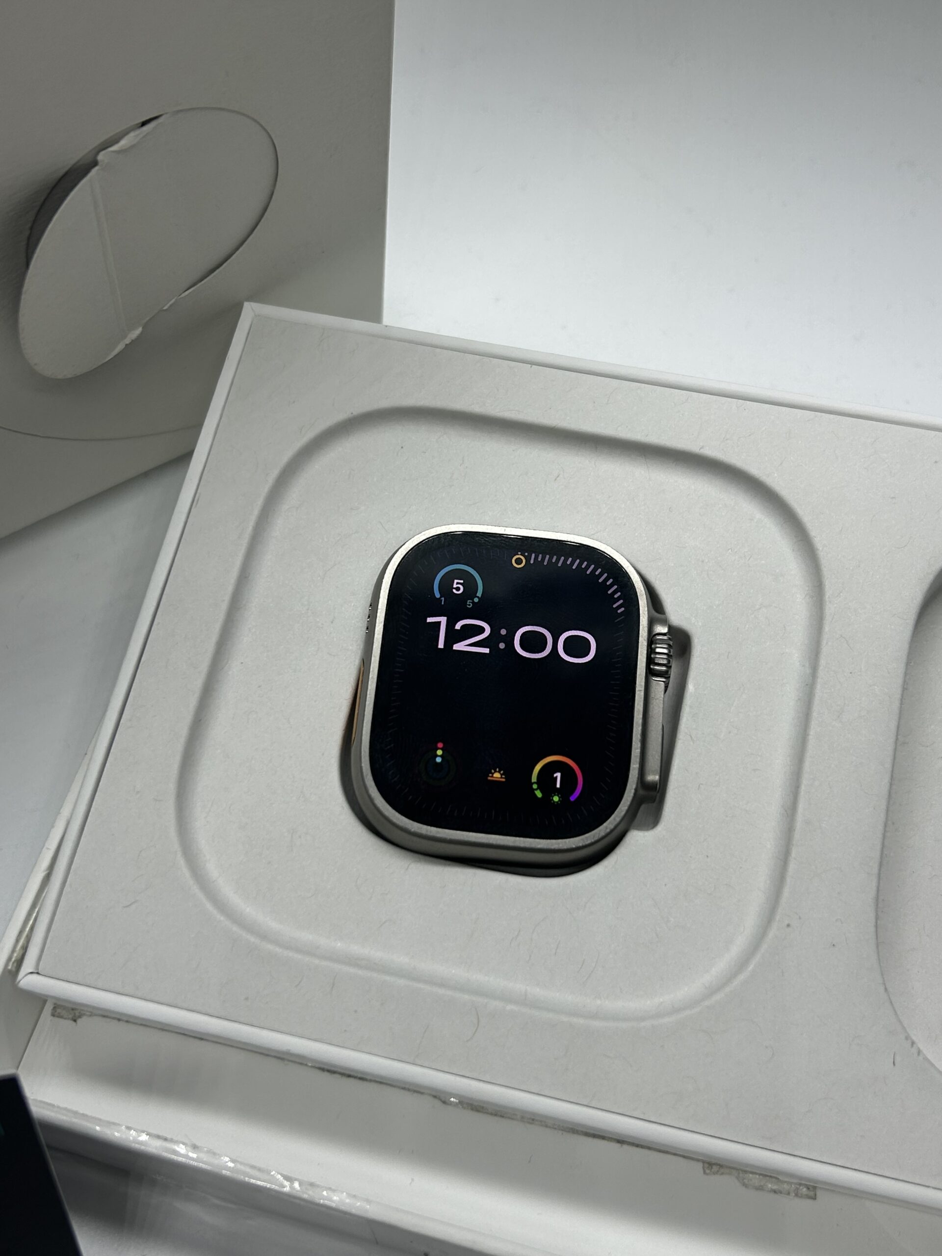 APPLE Watch ULTRA 2, GPS + Cellular, 49mm, Baterie 96% - Imagine 8