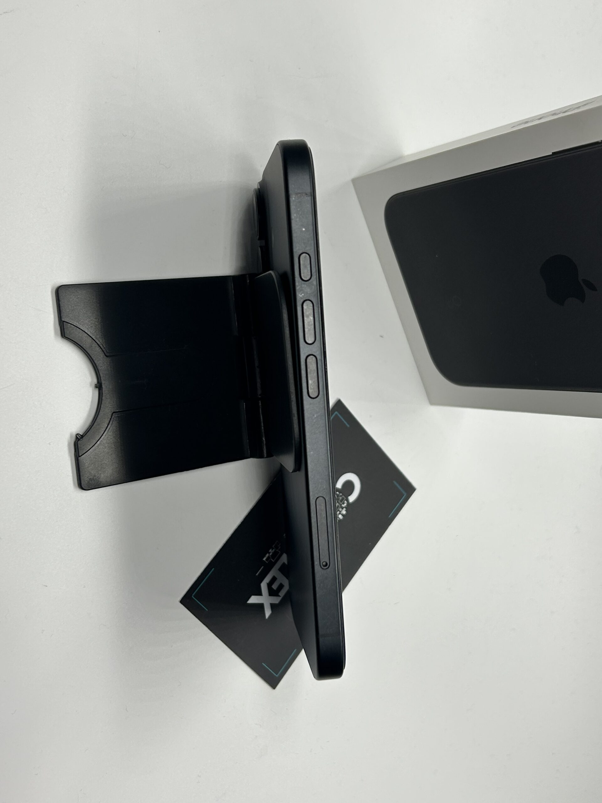 Apple iPhone 16, 128GB, 5G - Imagine 5