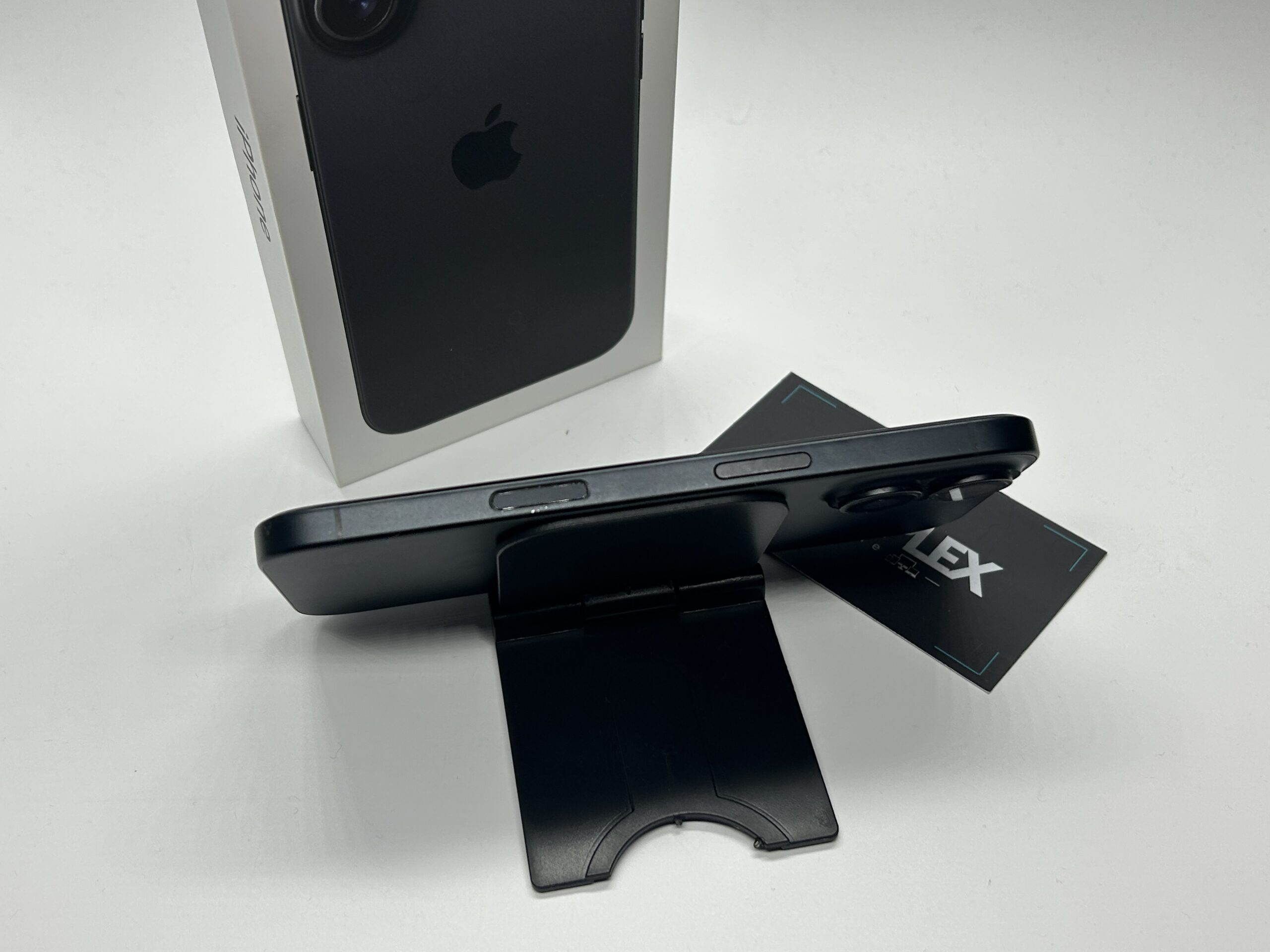 Apple iPhone 16, 128GB, 5G - Imagine 6