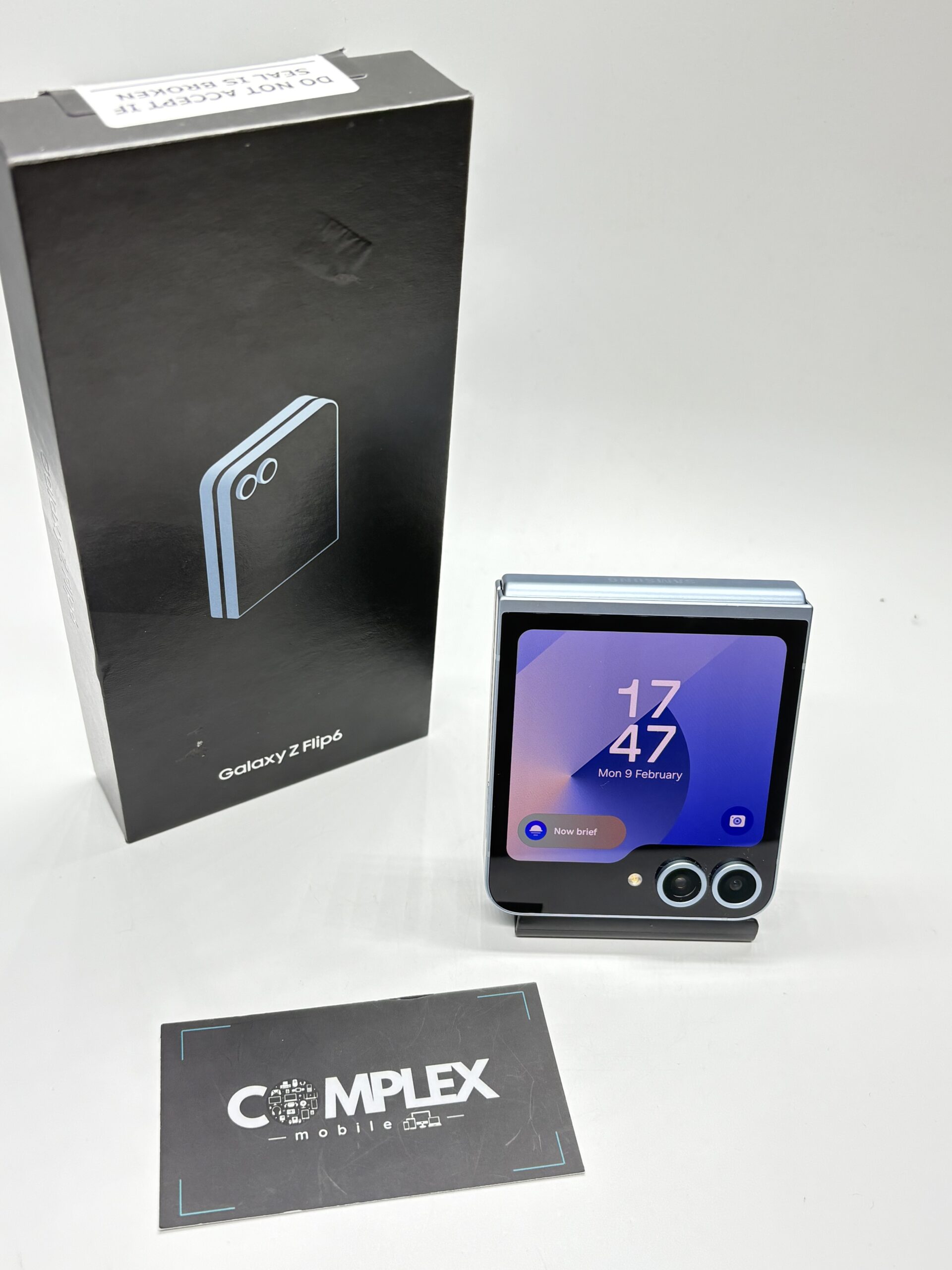 Samsung Galaxy Z Flip 6, 256Gb, 12 Gb Ram, Blue - Imagine 8