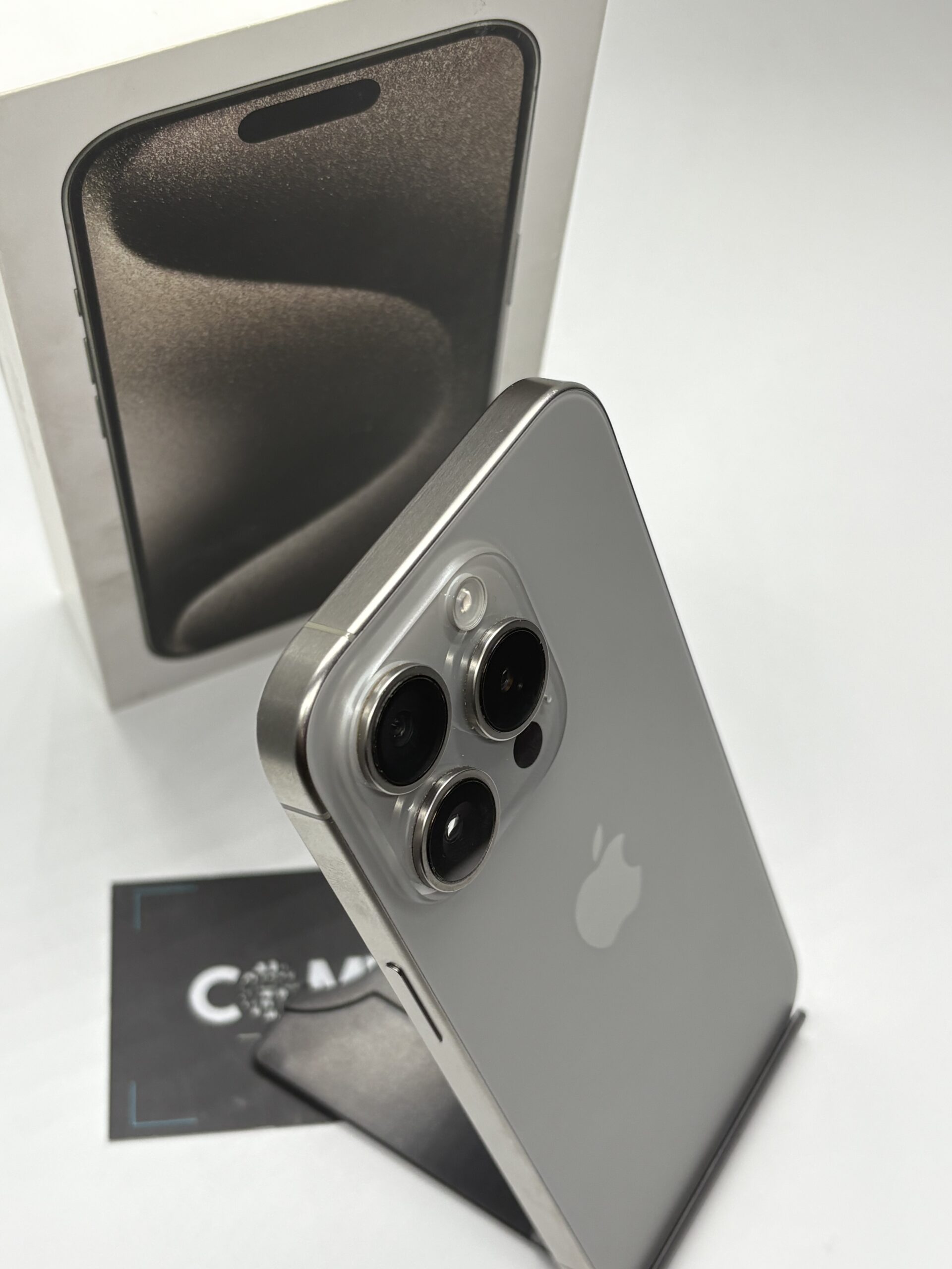 Apple iPhone 15 PRO, 256GB, 5G, Natural Titanium - Imagine 4