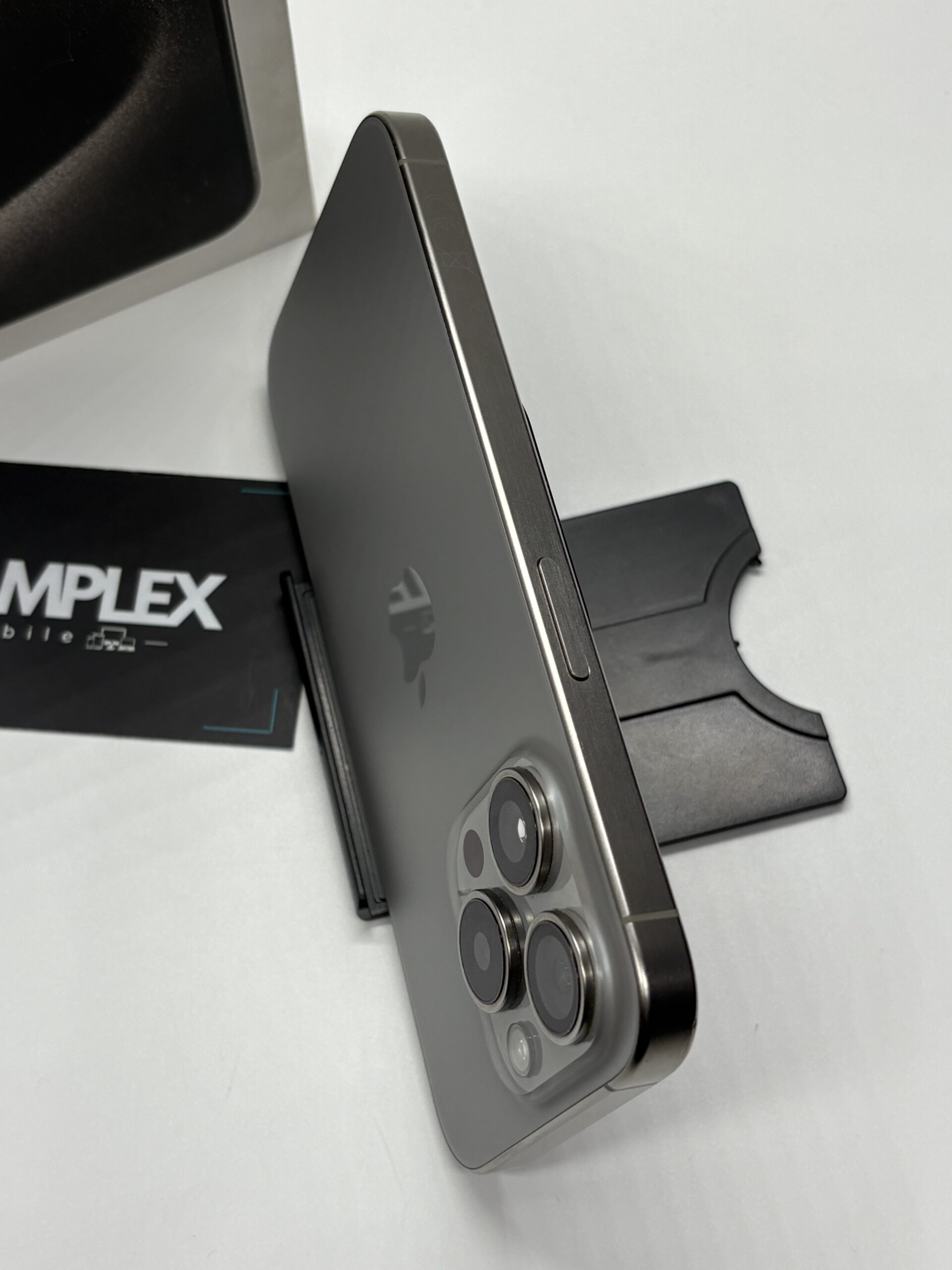 Apple iPhone 15 PRO, 256GB, 5G, Natural Titanium - Imagine 7