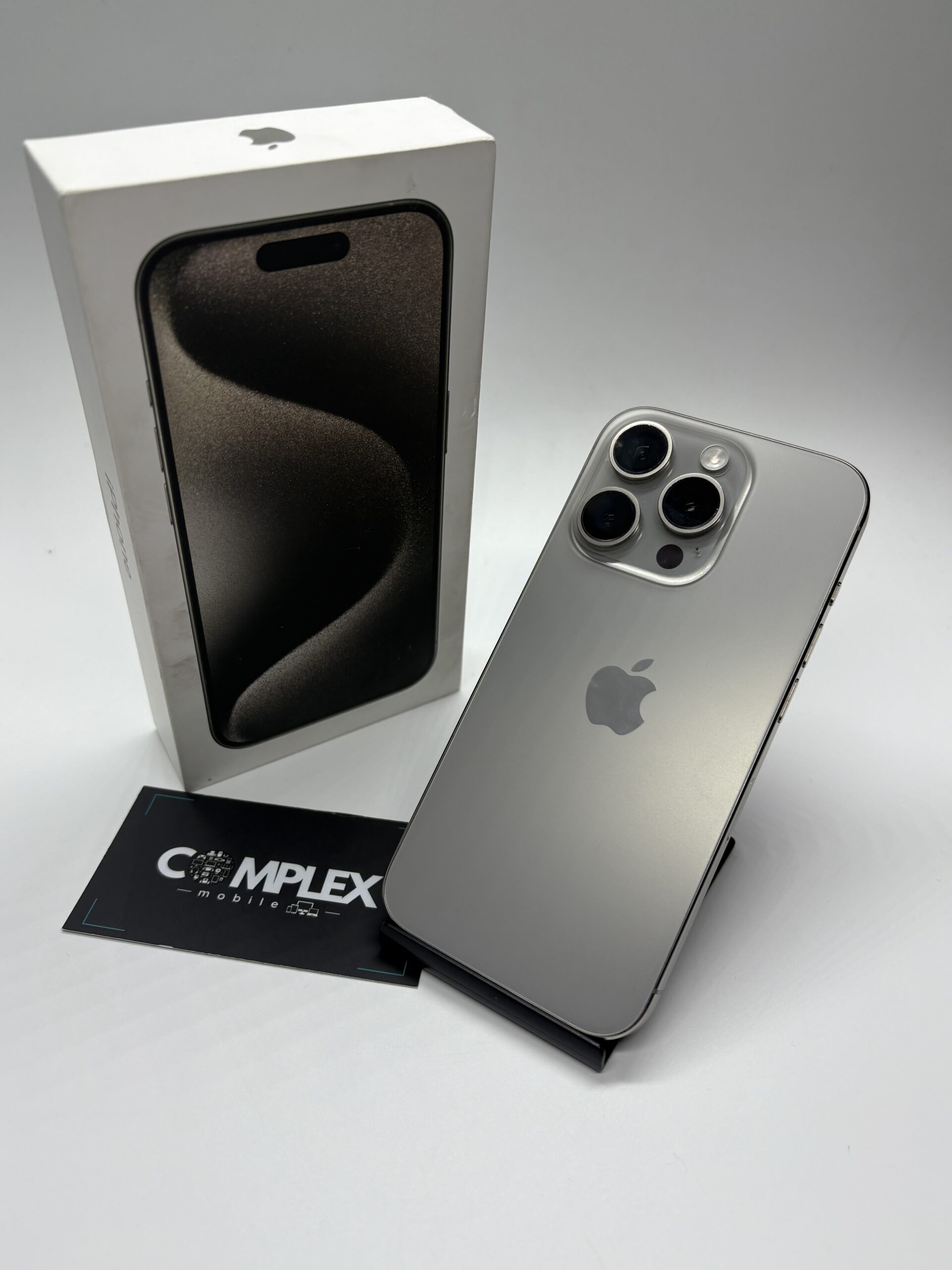 Apple iPhone 15 PRO, 256GB, 5G, Natural Titanium - Imagine 9