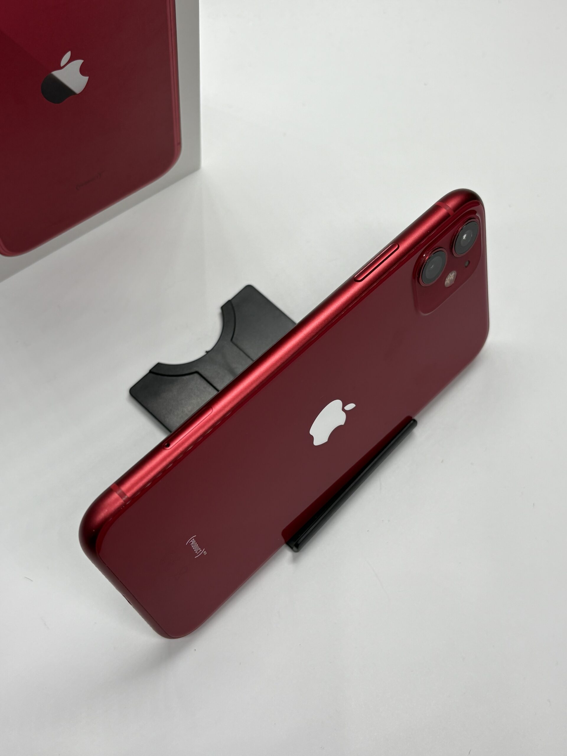 Apple iPhone 11, 128GB, Red - Imagine 7